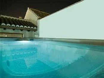 Hotel Palacio Blanco 벨레즈 말라가